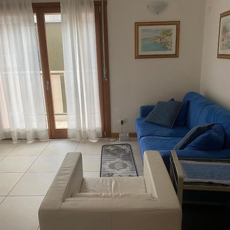La Casa Di Giacomo Con Parcheggio Trieste Eksteriør billede