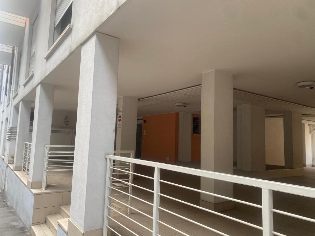 La Casa Di Giacomo Con Parcheggio Trieste Eksteriør billede